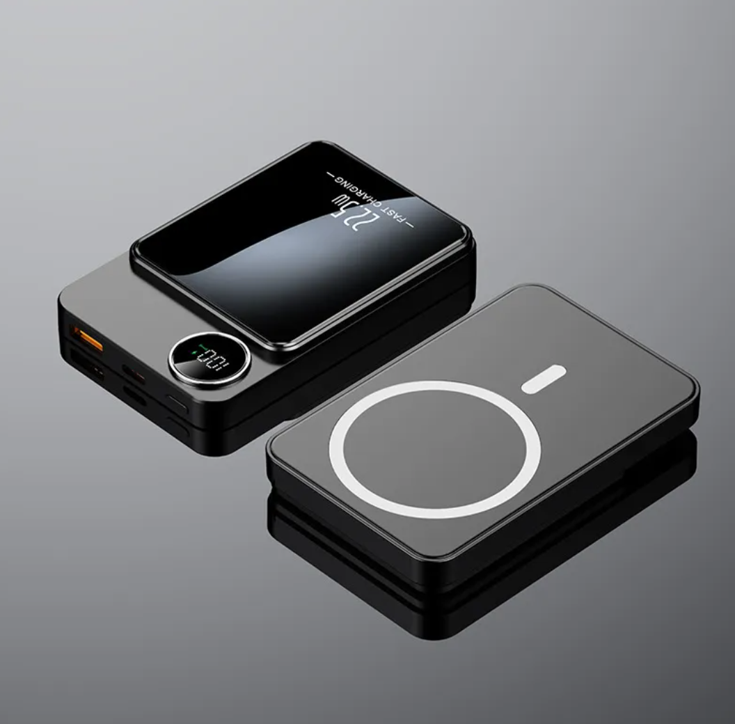 SnapCharge Pro Magnetic Wireless Power Bank